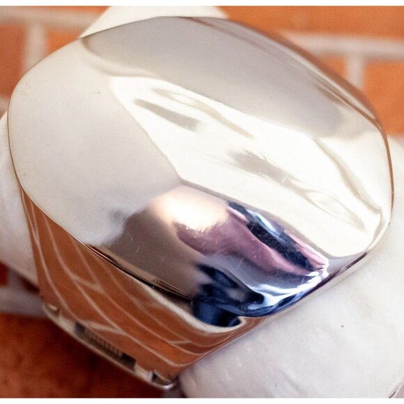 7 inch, Vintage Shiny Silver Tone Abstract Hinge Bangle - WX9 - Picture 2 of 3